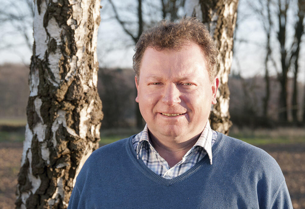 F. Höfer